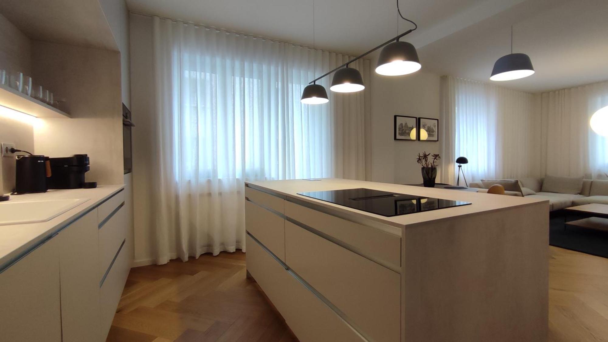 Bratislava Oldtown Apartment 130M2 ,60M2 Terrace And 2 Bathrooms מראה חיצוני תמונה