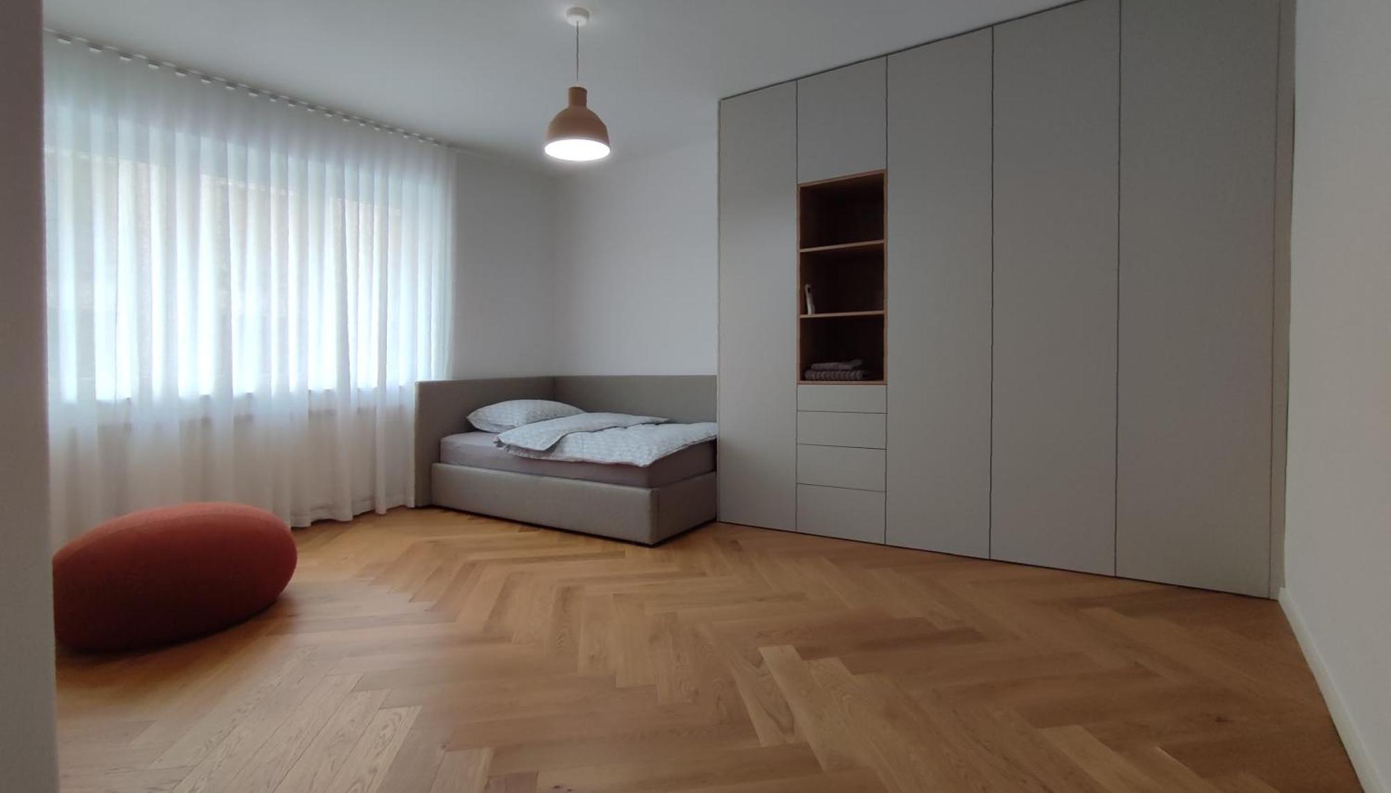 Bratislava Oldtown Apartment 130M2 ,60M2 Terrace And 2 Bathrooms מראה חיצוני תמונה