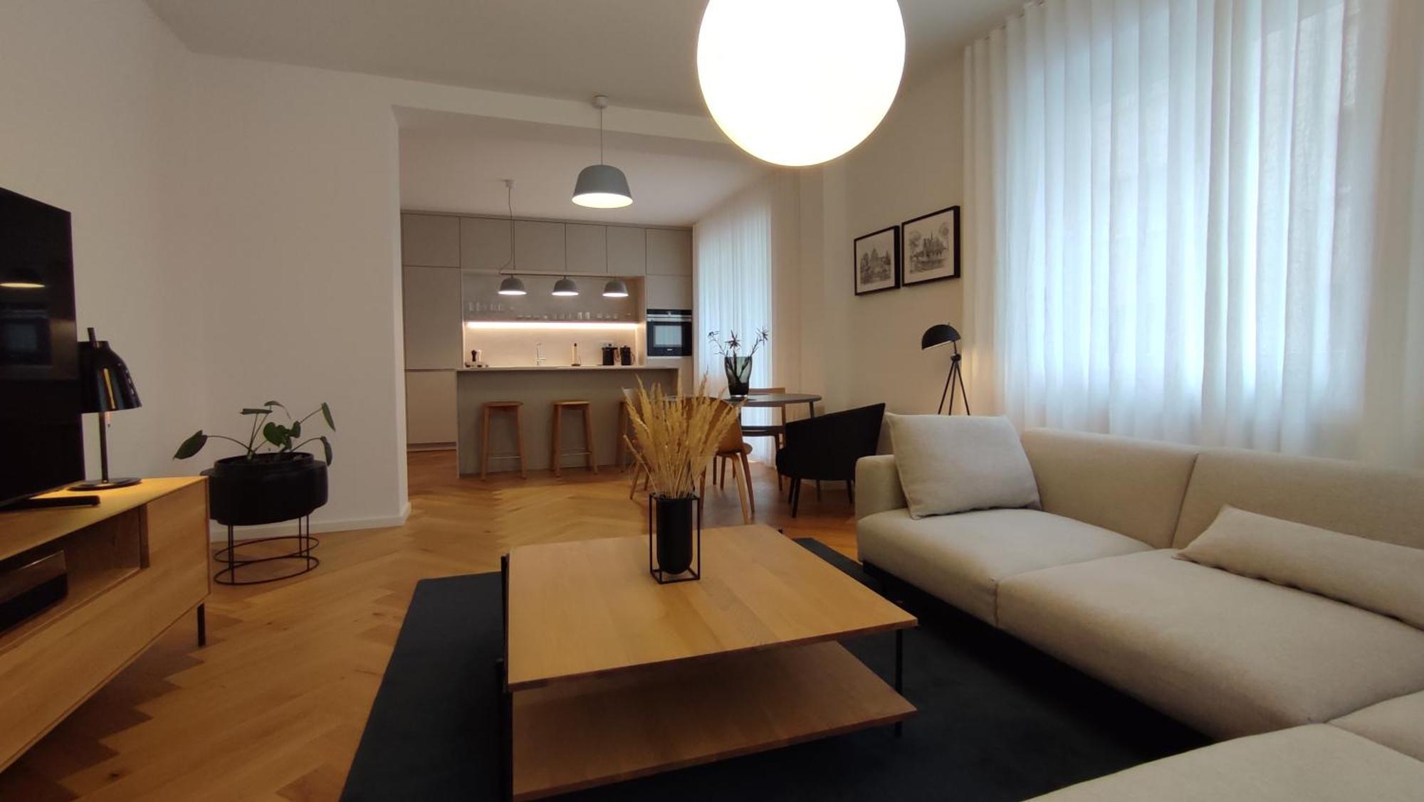 Bratislava Oldtown Apartment 130M2 ,60M2 Terrace And 2 Bathrooms מראה חיצוני תמונה